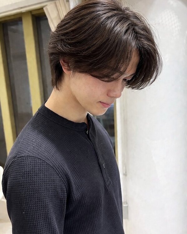 F-CODE 難波の施術例。毛流れセンターパート（担当 KISUKE）