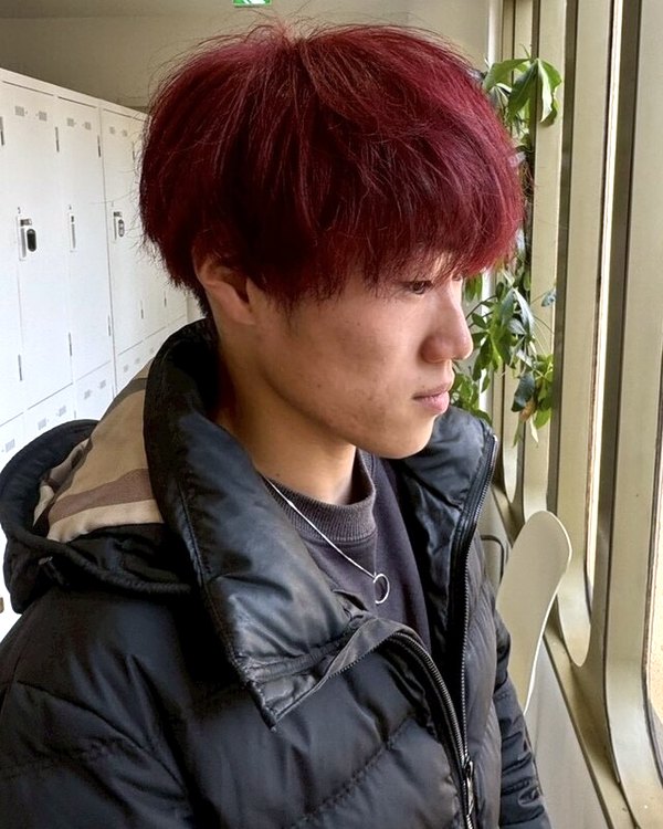 F-CODE 難波の施術例。メンズボルドーブラウン（担当 RINA）
