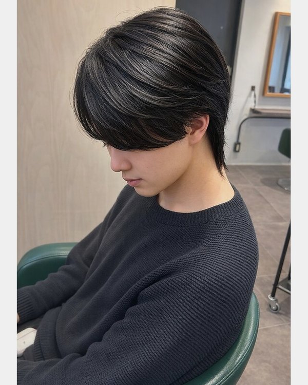 F-CODE 難波の施術例。毛流れマッシュウルフ（担当 KISUKE）