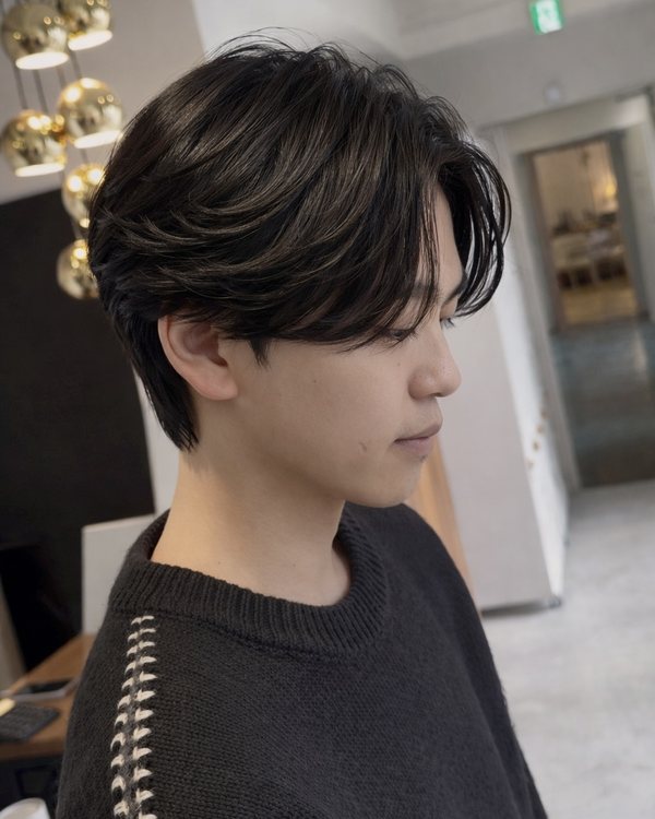 F-CODE 難波の施術例。黒髪センターパート（担当 F-CODE）